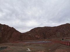 -天山神秘大峡谷