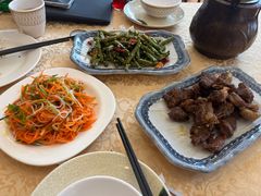 -维吾尔餐厅(宜山路店)