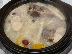 -三人行骨头王火锅(长寿店)