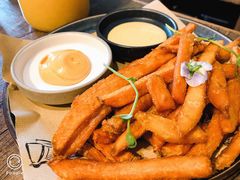 -HIGH FIVE哈福手工汉堡(桂林路店)