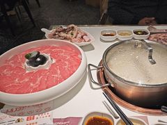 -洪氏嗨捞·猪肚鸡火锅(阳光天地店)