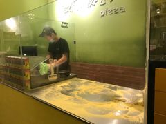 -沫汐披萨(白象街店)