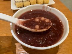 -诚铭记·虾仁汤包·成都小吃(融创店)