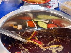 -马路边边串串香(苗栗路店)
