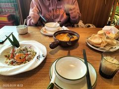 -椰莱泰小谷·东南亚融合菜(坪山悦阾SPACE店)