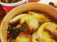 -重庆小面·抄手(解放碑好吃街店)