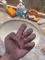 -UGIRL有个美甲