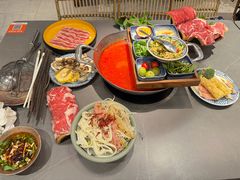 -楠小云·云南鲜菌·鲜牛自助火锅(九眼桥店)