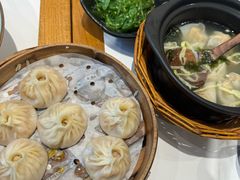 -馋三尺蟹粉小笼(人民广场店)