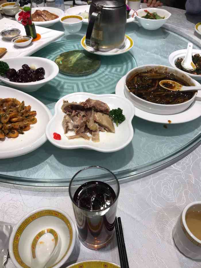 金八仙大酒楼(黄河路店)-"人民广场附近比较老派的一家吃上海的本帮菜