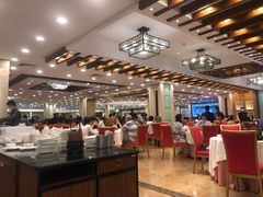 -凤凰楼酒家·粤宴点心(华强北店)