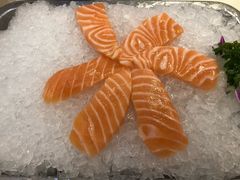 三文鱼生-新享乐海鲜(翠华路店)
