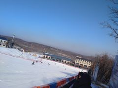 -庙香山滑雪场