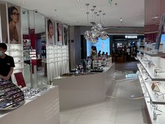 -吴良材眼镜(南翔印象城MEGA店)