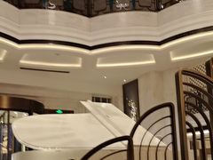 -浅深(世茂滨江精品店)