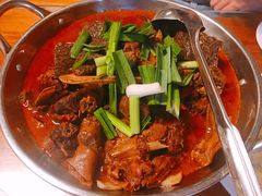 -临江餐馆二楼美食部落