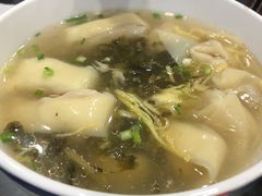 -鸿兴面馆馄饨小笼(稻香店)