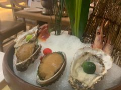 -雍和会海鲜姿造自助(湖东路店)