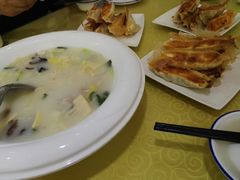 -春水锅贴·传统鲁菜(大明湖店)