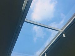 -UNI UNI(环亚凯瑟琳店)