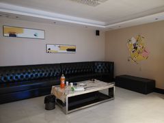 -优悦派 · 别墅轰趴馆(波西米亚风情馆店)