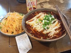-金板凳重庆小面(邮政街店)