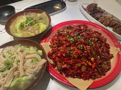 -乔阿马·江南味·驴肉香(龙湖华泾天街店)
