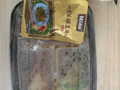 -瑞霖·隆江猪脚饭