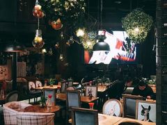 -胡桃里乐队酒馆(鎏嘉码头店)