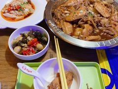 -胖哥俩肉蟹煲(世茂国际广场店)