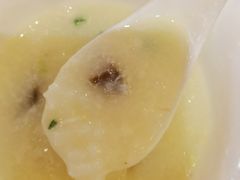 滑蛋牛肉粥-梁记粥铺(开元地中海店)