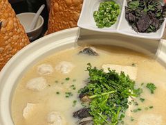 -许爷家·生态湖鲜(徐汇日月光店)