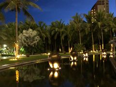 -三亚湾海居铂尔曼度假酒店