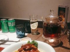 -港丽餐厅(来福士店)