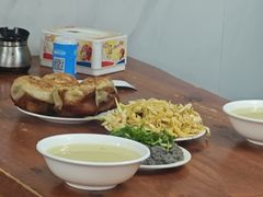 -宝瑞门钉肉饼店