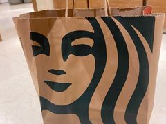 -星巴克(西安曲江银泰店)