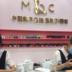 -蜜丝卡伦美甲美睫半永久