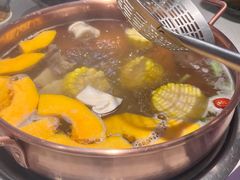 -牛村来人潮汕牛肉火锅(西单店)