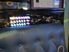 -欢乐迪KTV(南坪上海城店)
