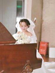 -青禾蒙娜丽莎婚纱摄影(武汉总店)