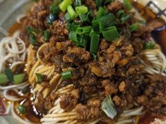 -禾诗夜市大饼油条(松江店)