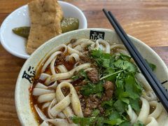 -任记七中刀削面(总店)