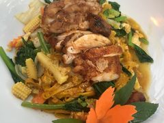 鸡肉炒面-Phensiri Thai Restaurant
