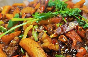 Beef and Intestine Dry Pot