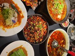 -麻六记(凤凰汇店)