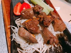 -穹六人间 people 6(岳阳路店)