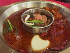 -山城年华老火锅(玉林店)