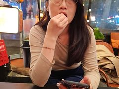 -何师烧烤Pro ·小龙虾·江湖川菜·精酿啤酒(太古里店)