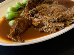 -HOMES上海本帮菜(襄阳公园店)