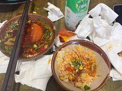 -黄潇洒老火锅(九眼桥宏济巷店)